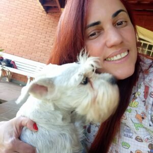 Picture of Andrea Ferreira